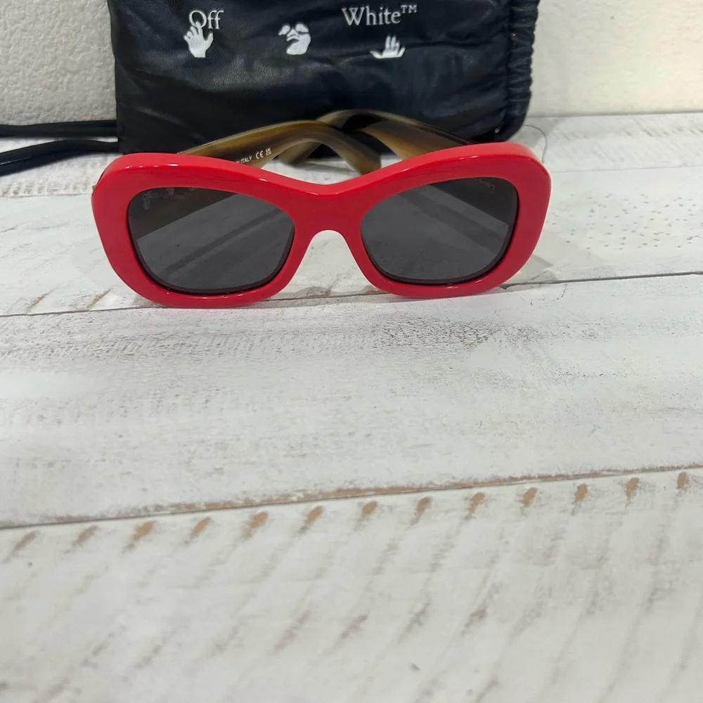 Off-White Red Frame Sunglasses with Dark Lenses